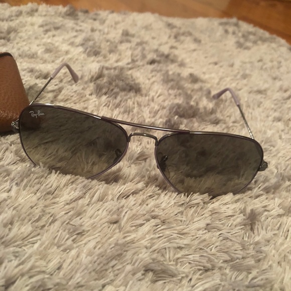 RayBans aviator sunglasses - Picture 3 of 3